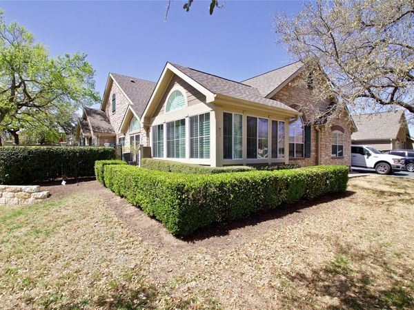 30 Wildwood DR, Unit 223, Georgetown, TX 78633