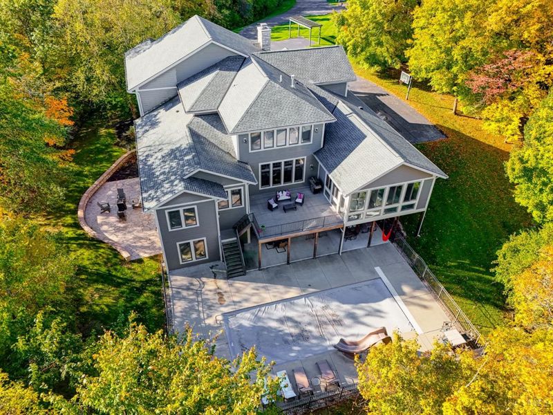 5096 Riverview Dr, South Lebanon, OH 45065 Photo 4