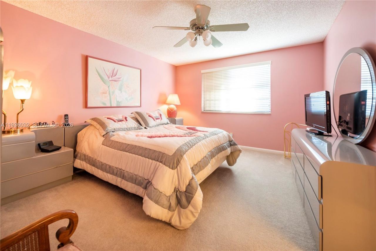 4970 E Sabal Palm Blvd, Unit 405, Tamarac, FL 33319 Photo