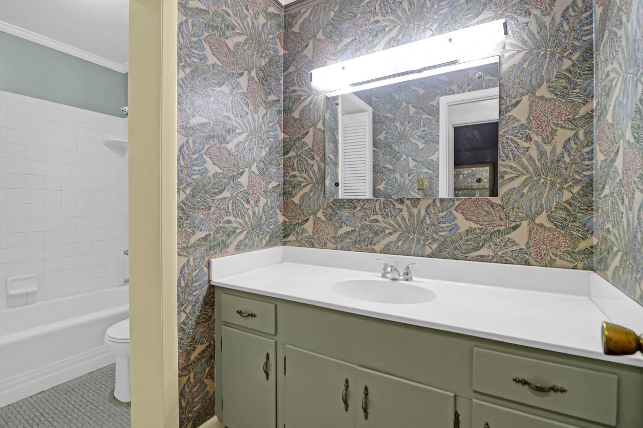 102 Candlelite Path Photo 14