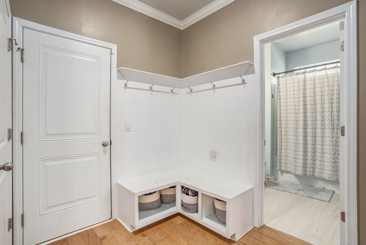 488 Oak View Way Way Photo 14