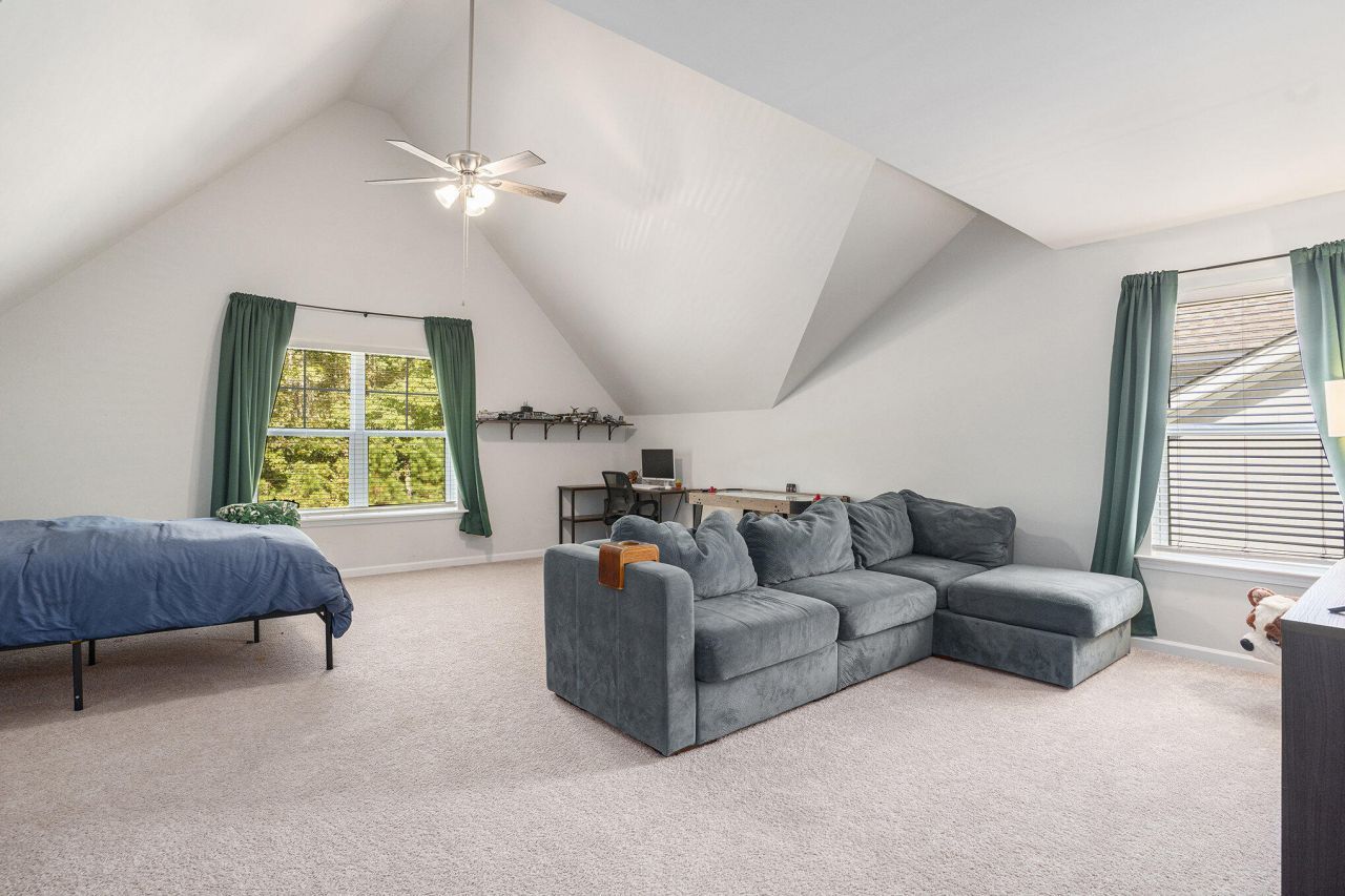 488 Oak View Way Way Photo 23