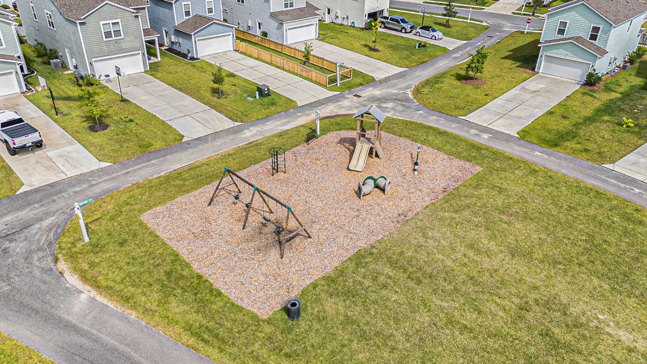 488 Oak View Way Way Photo 35