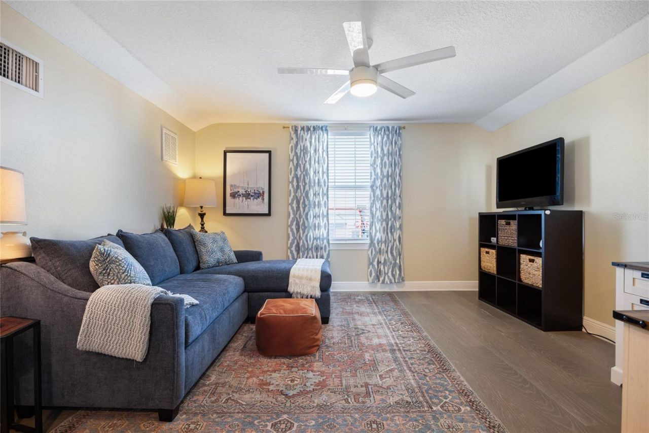 1854 13th Avenue N, Saint Petersburg, FL 33713 Photo