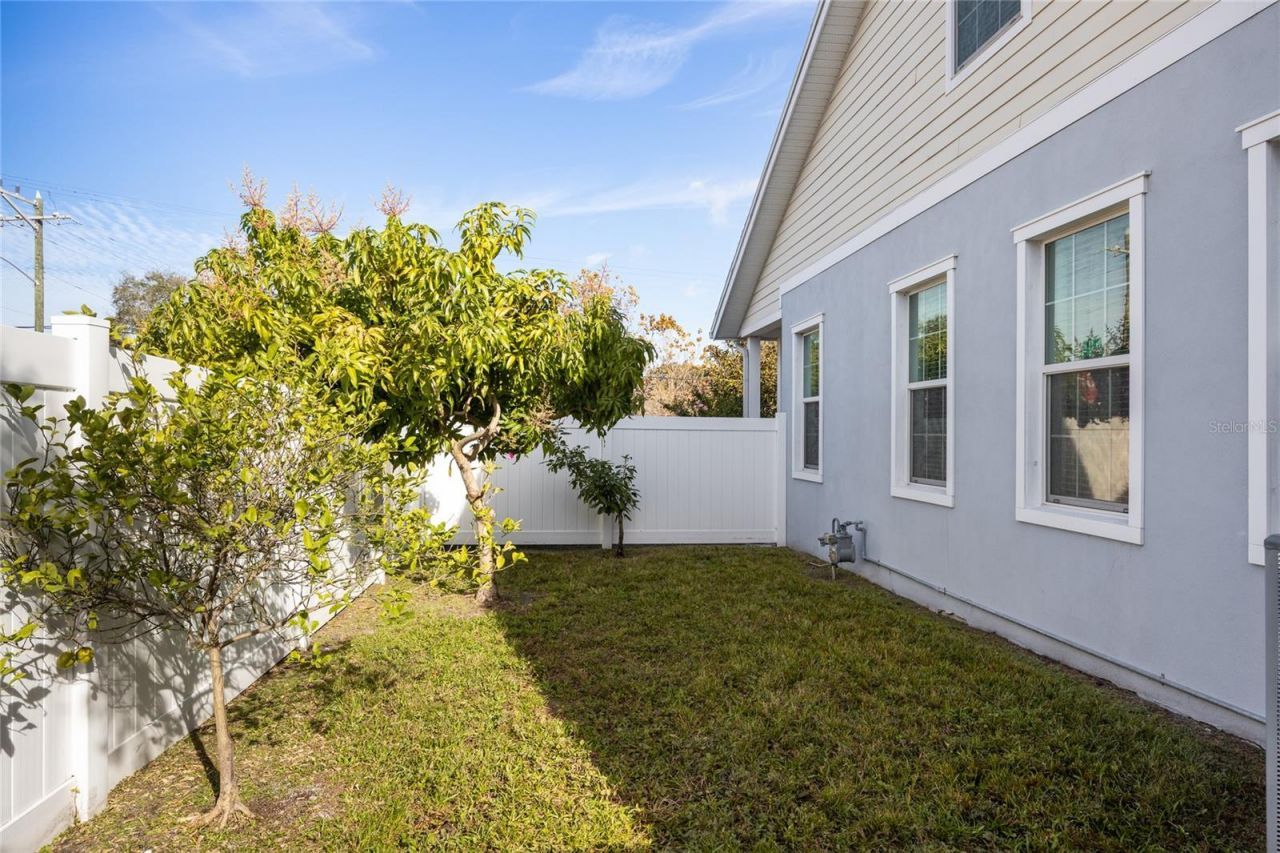 1854 13th Avenue N, Saint Petersburg, FL 33713 Photo