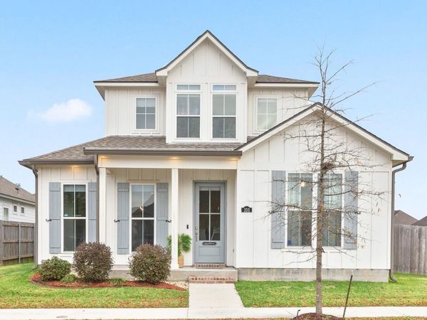 103 Laurel Grove Boulevard, Youngsville, LA 70592