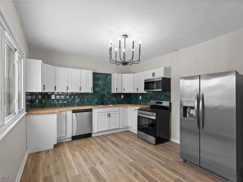 900 N 6th Street, Martins Ferry, OH 43935 Photo 10