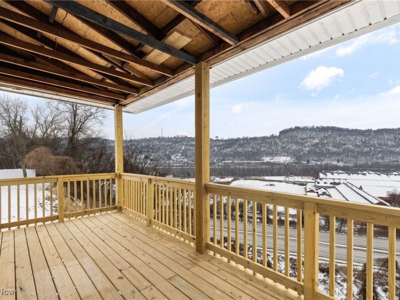 900 N 6th Street, Martins Ferry, OH 43935 Photo 16