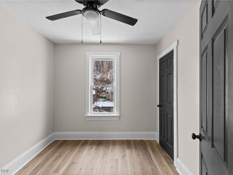 900 N 6th Street, Martins Ferry, OH 43935 Photo 26