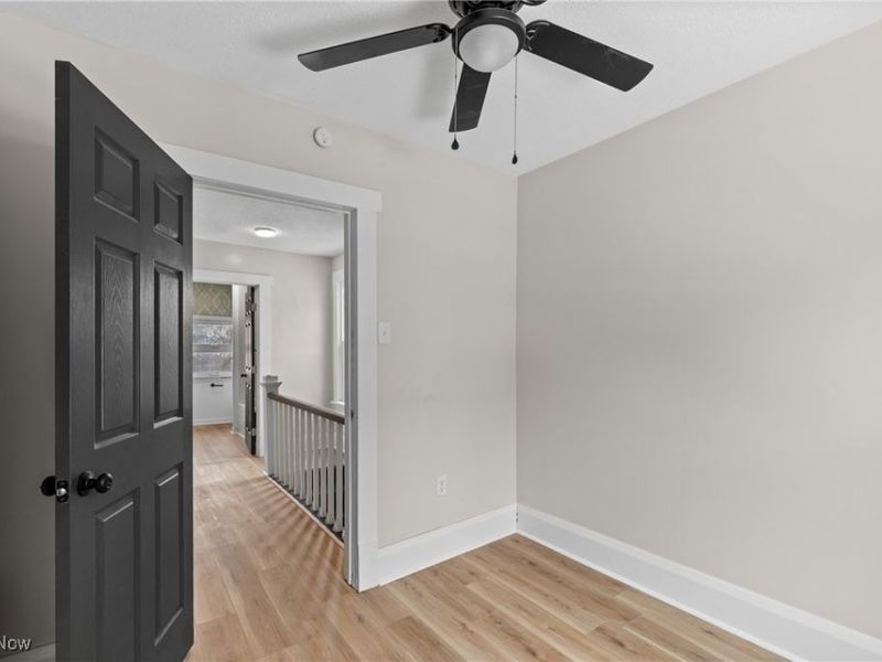 900 N 6th Street, Martins Ferry, OH 43935 Photo 27