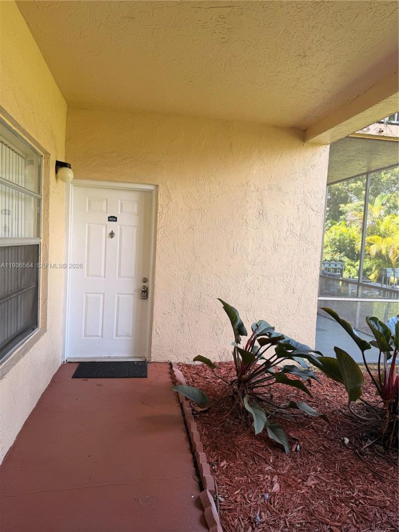 15325 SW 106 Te, Unit 604, Miami, FL 33196 Photo