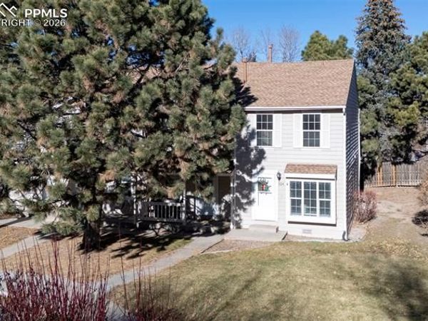 524 Shady Crest Circle, Colorado Springs, CO 80916