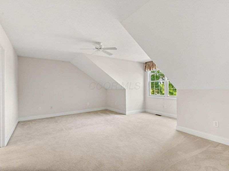 145 Glen Mawr Circle, Delaware, OH 43015 Photo 12