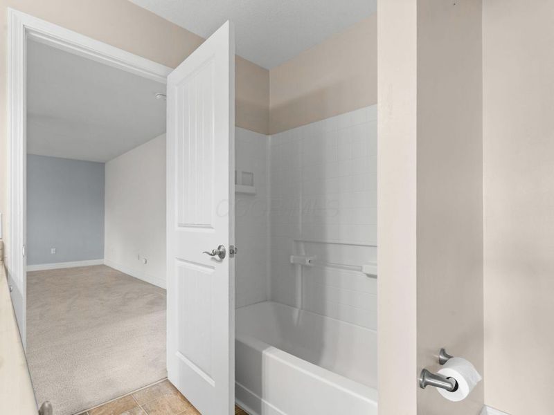 145 Glen Mawr Circle, Delaware, OH 43015 Photo 15