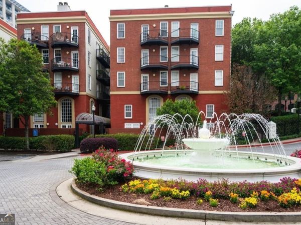 2840 Peachtree Road, Unit 503, Atlanta, GA 30305