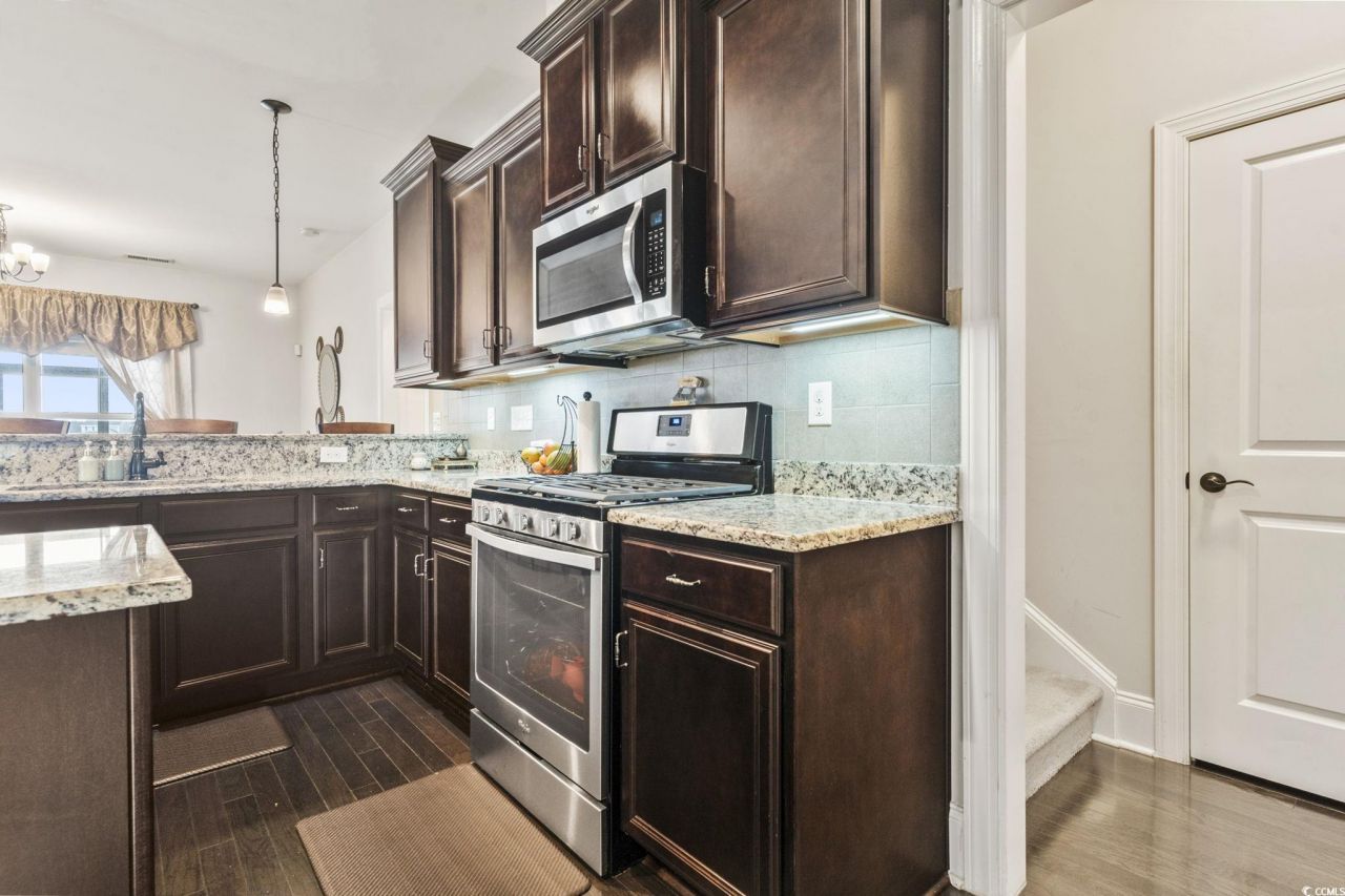 586 Indigo Bay Circle Photo 9