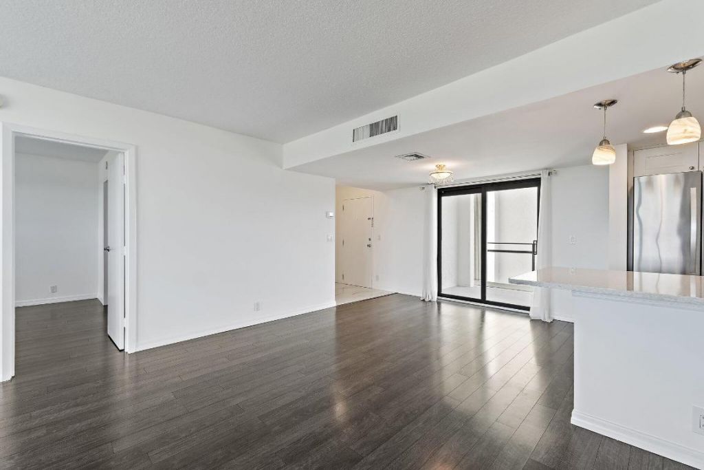 336 Golfview Road, Unit 719, North Palm Beach, FL 33408 Photo