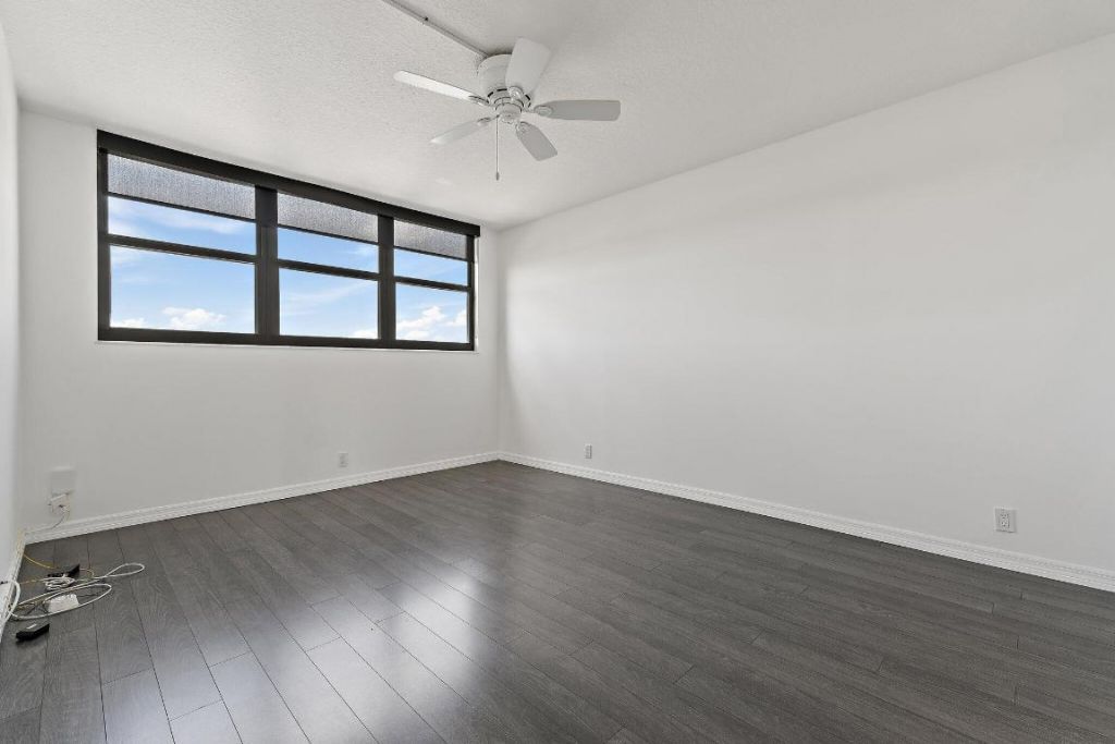 336 Golfview Road, Unit 719, North Palm Beach, FL 33408 Photo