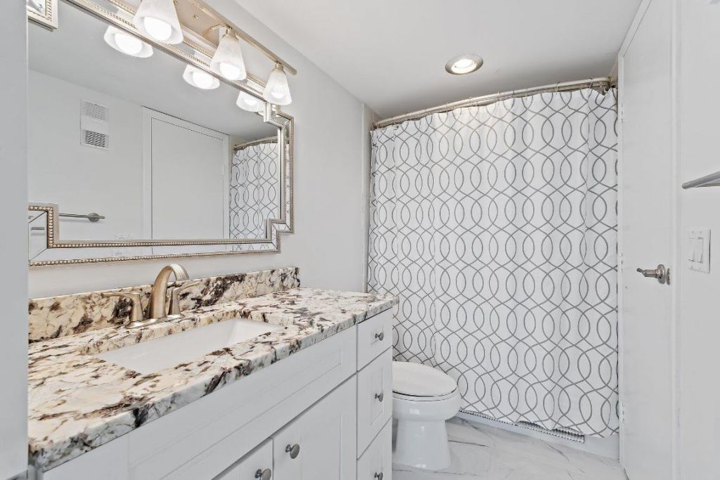 336 Golfview Road, Unit 719, North Palm Beach, FL 33408 Photo