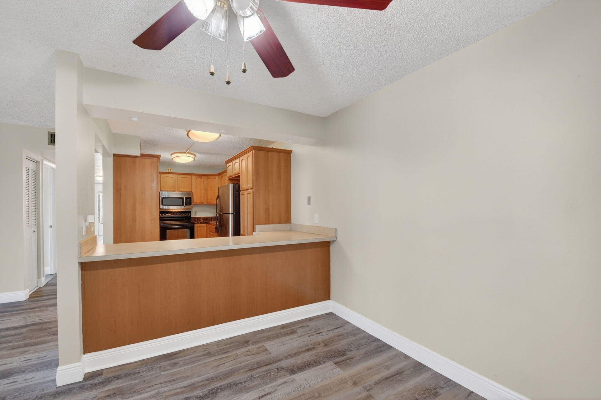 1013 Green Pine Boulevard, Unit G1, West Palm Beach, FL 33409 Photo