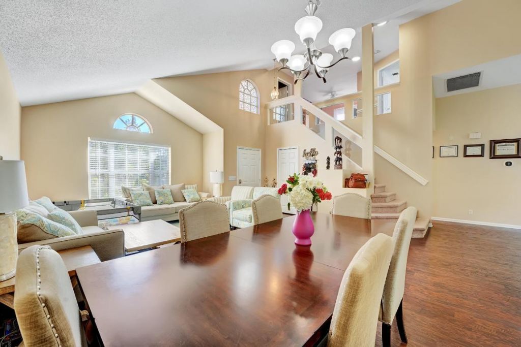 2008 Normandy Circle, West Palm Beach, FL 33409 Photo