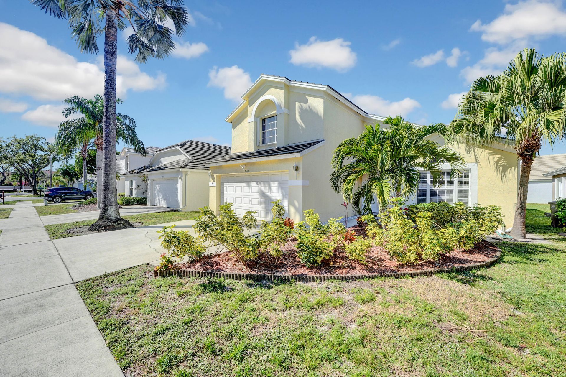 2008 Normandy Circle, West Palm Beach, FL 33409 Photo