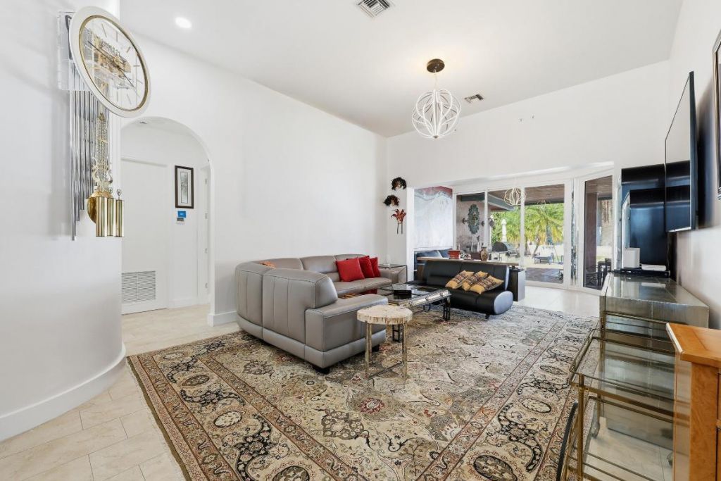 1685 SW 17th Street, Boca Raton, FL 33486 Photo