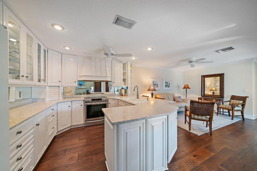 110 E Spearfish Lane, Jupiter, FL 33477 Photo