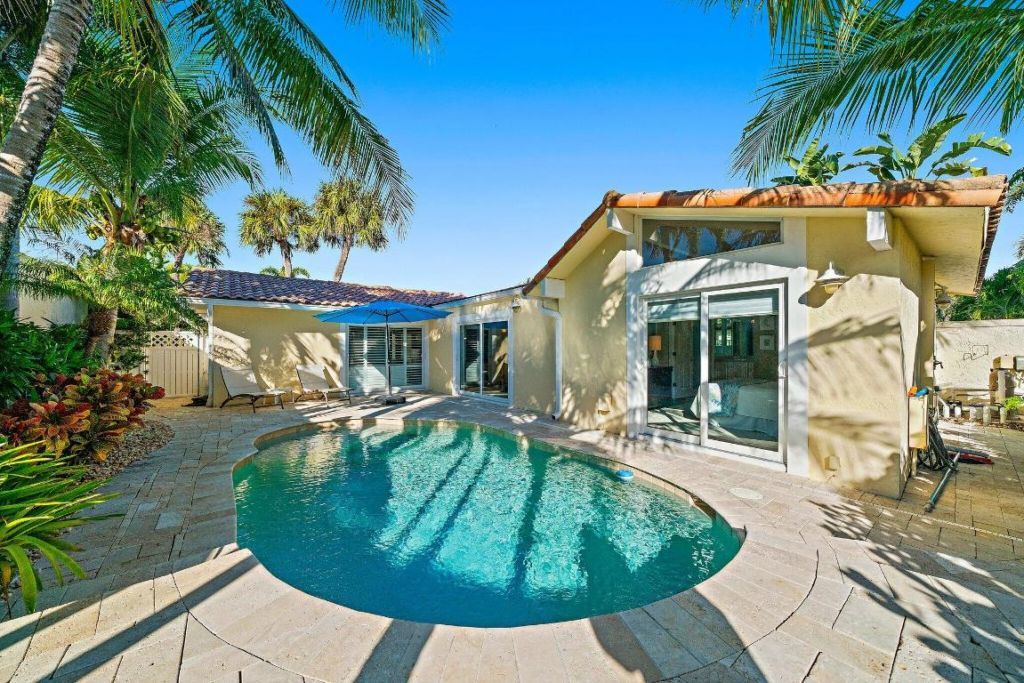 110 E Spearfish Lane, Jupiter, FL 33477 Photo