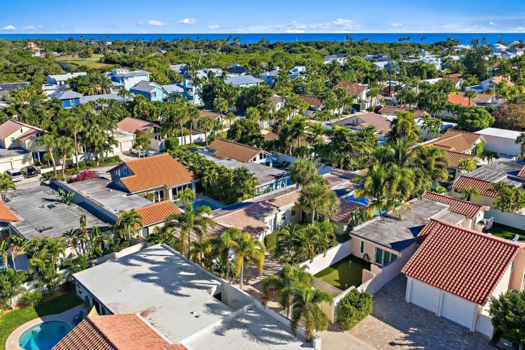 110 E Spearfish Lane, Jupiter, FL 33477 Photo