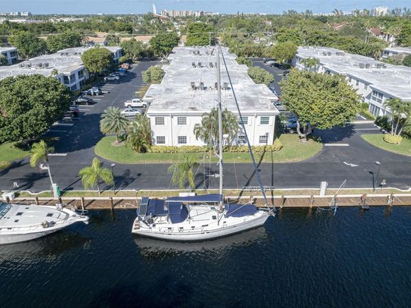 6317 Bay Club Drive, Unit 3, Fort Lauderdale, FL 33308
