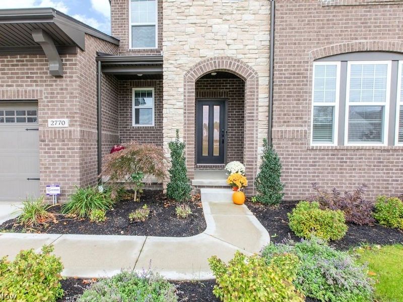 2770 Weeping Pine Drive, Medina, OH 44256 Photo 4