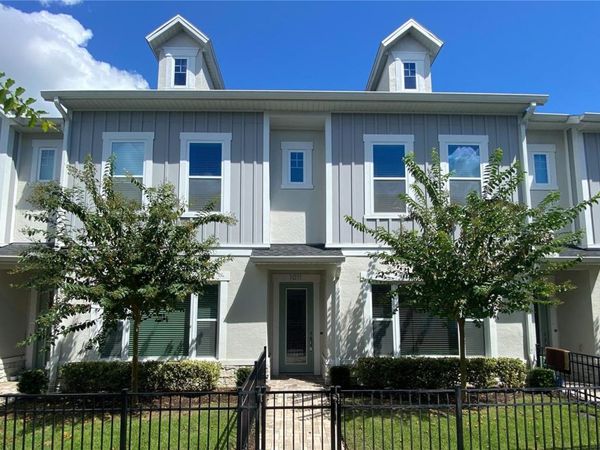 1011 LYCHEE COURT, LAKE MARY, FL 32746