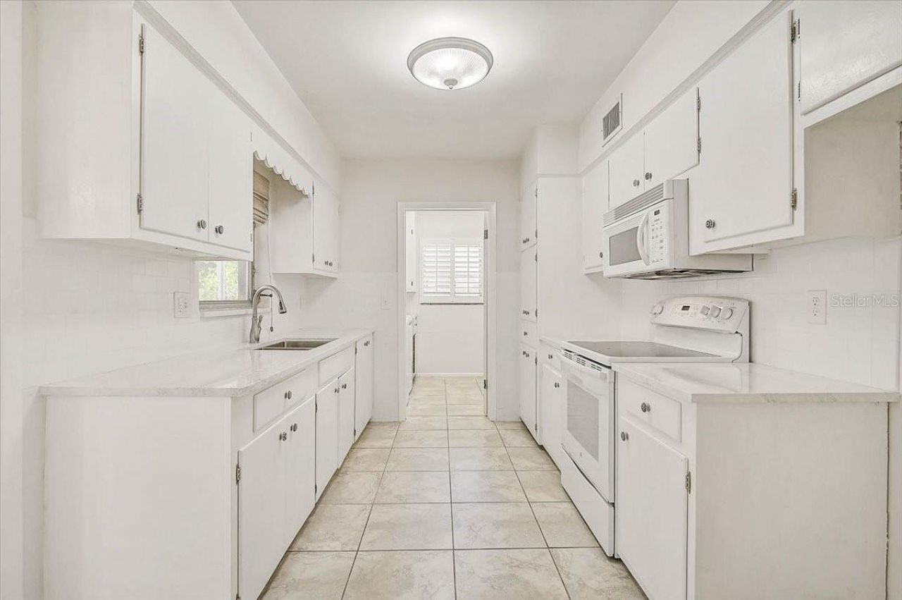 1958 Morris Street, Sarasota, FL 34239 Photo