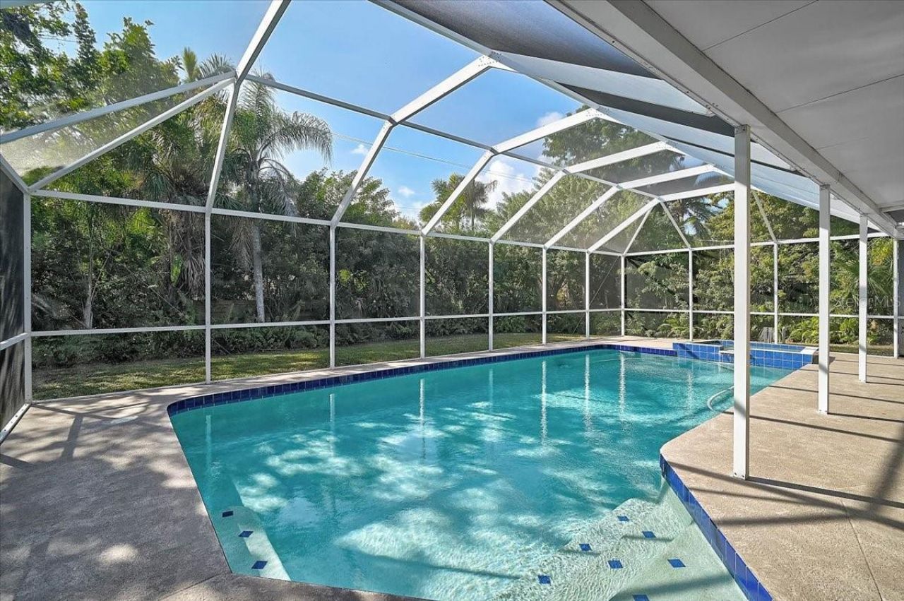 1958 Morris Street, Sarasota, FL 34239 Photo