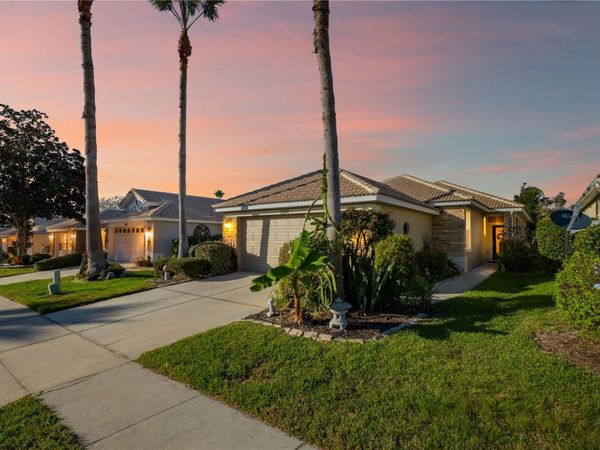 9089 SAINT ANDREWS WAY, MOUNT DORA, FL 32757