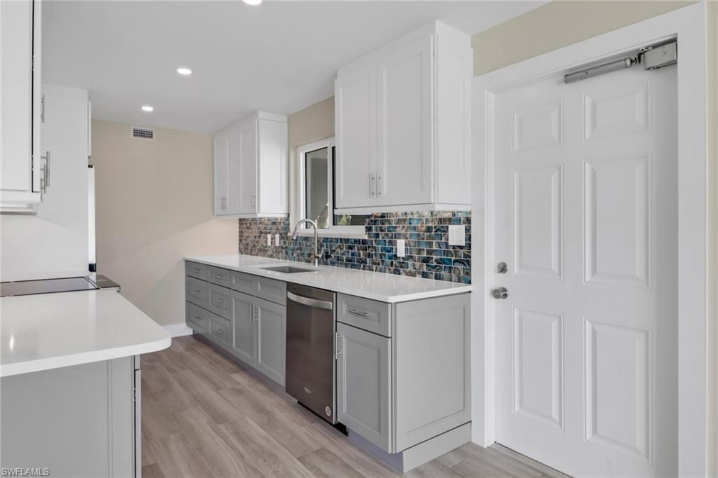 2500 Gulf Shore Blvd N, Unit S10, Naples, FL 34103 Photo