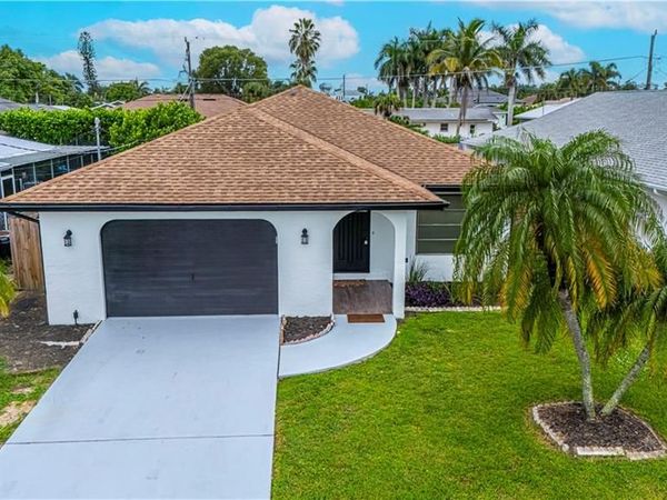 758 105th AVE N, NAPLES, FL 34108