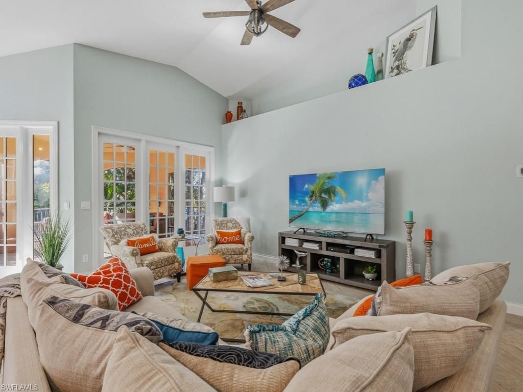 175 Colonade Cir, Naples, FL 34103 Photo