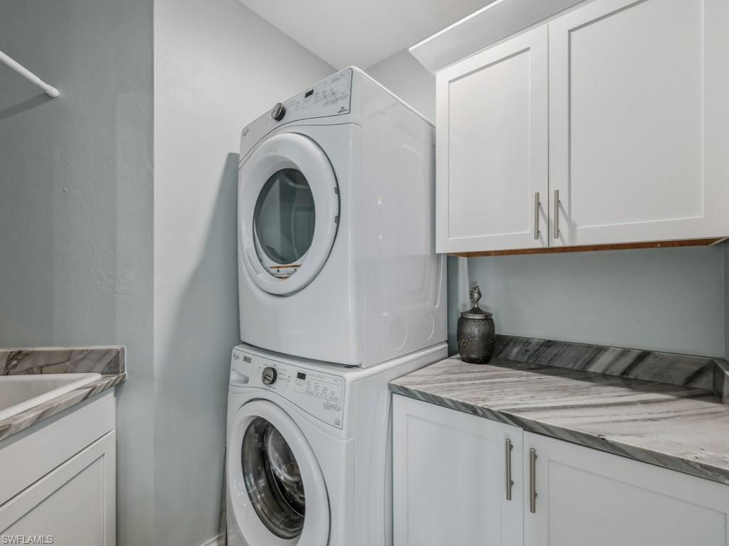 175 Colonade Cir, Naples, FL 34103 Photo