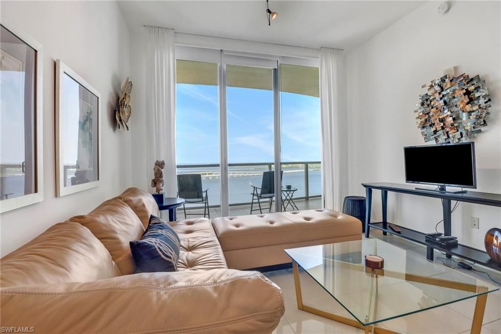 3000 Oasis Grand Blvd, Unit MPH6, Fort Myers, FL 33916 Photo