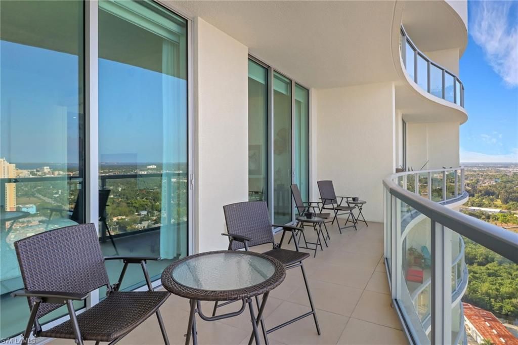 3000 Oasis Grand Blvd, Unit MPH6, Fort Myers, FL 33916 Photo