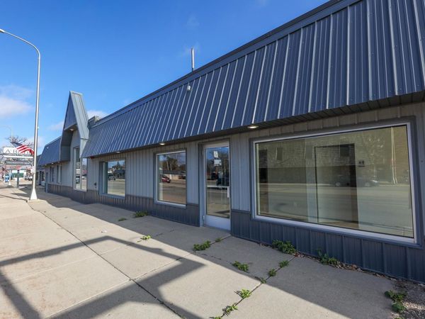 1213 Broadway Street , Alexandria, MN 56308