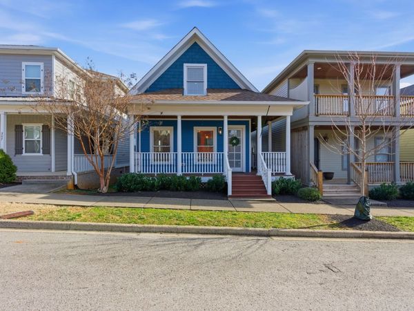 315 Augusta Ave, Pleasant View, TN 37146