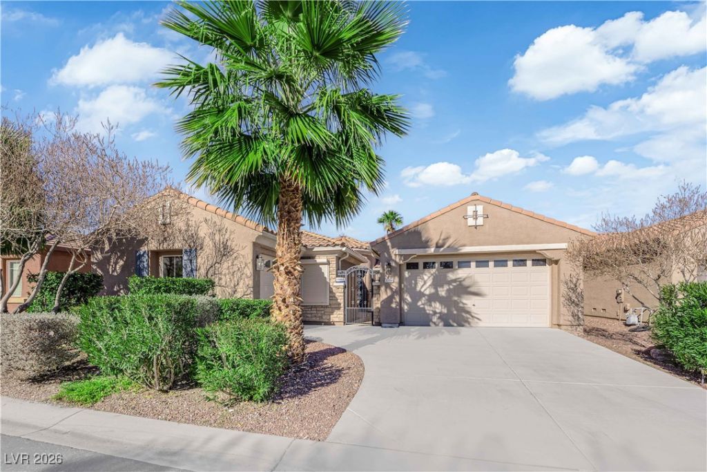 7304 Royal Melbourne Drive, Las Vegas, NV 89131 Main Photo