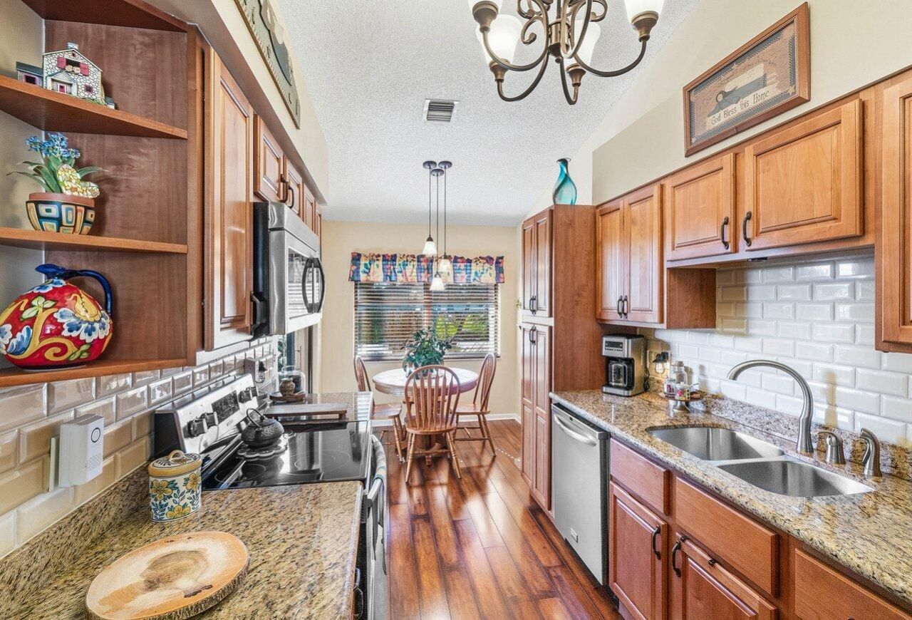 2202 Aspen Way, Unit 2202, Boynton Beach, FL 33436 Photo