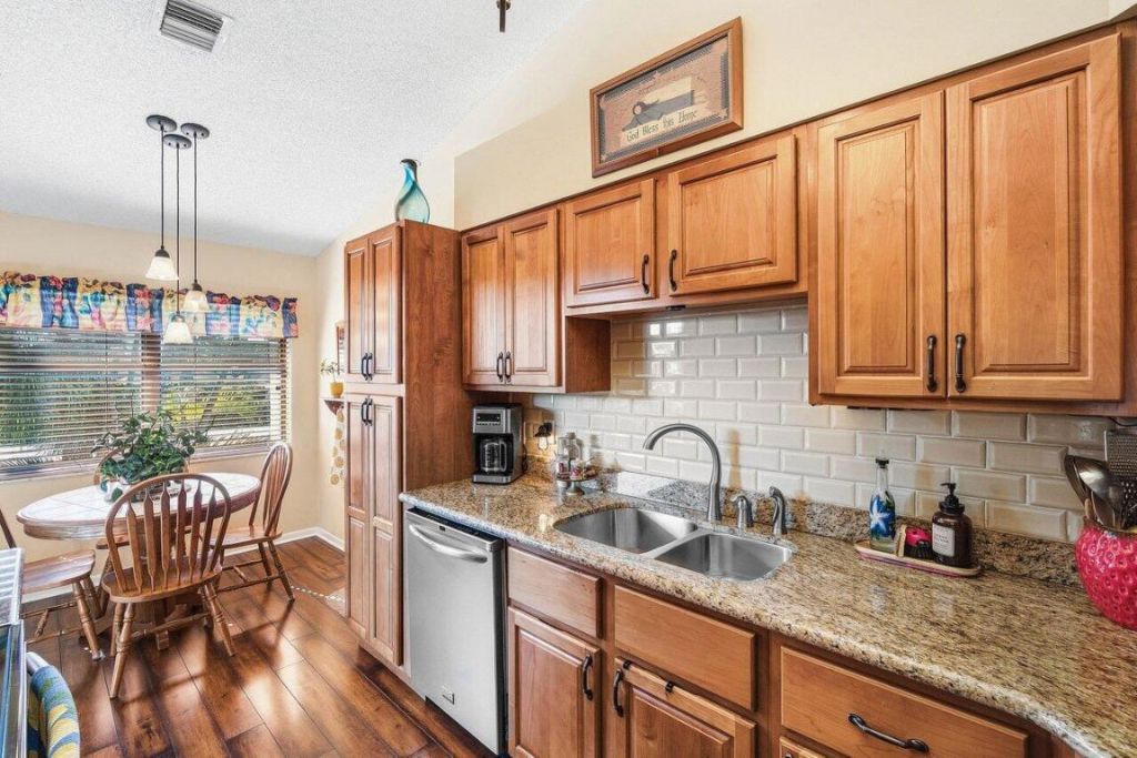 2202 Aspen Way, Unit 2202, Boynton Beach, FL 33436 Photo