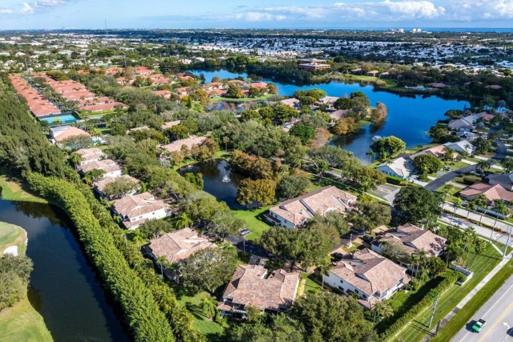 2202 Aspen Way, Unit 2202, Boynton Beach, FL 33436 Photo