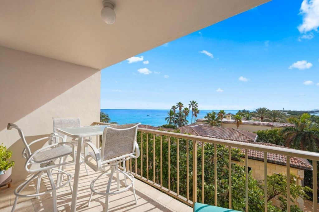 1021 Hillsboro Mile, Unit 504, Hillsboro Beach, FL 33062 Photo