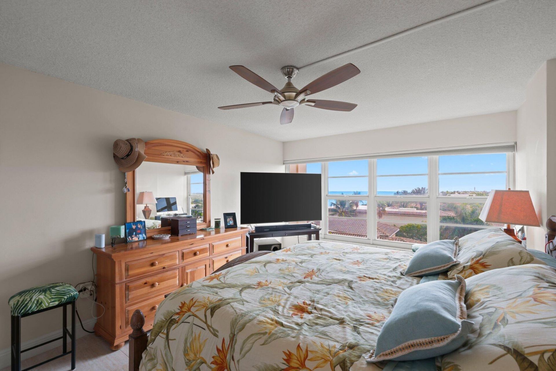 1021 Hillsboro Mile, Unit 504, Hillsboro Beach, FL 33062 Photo